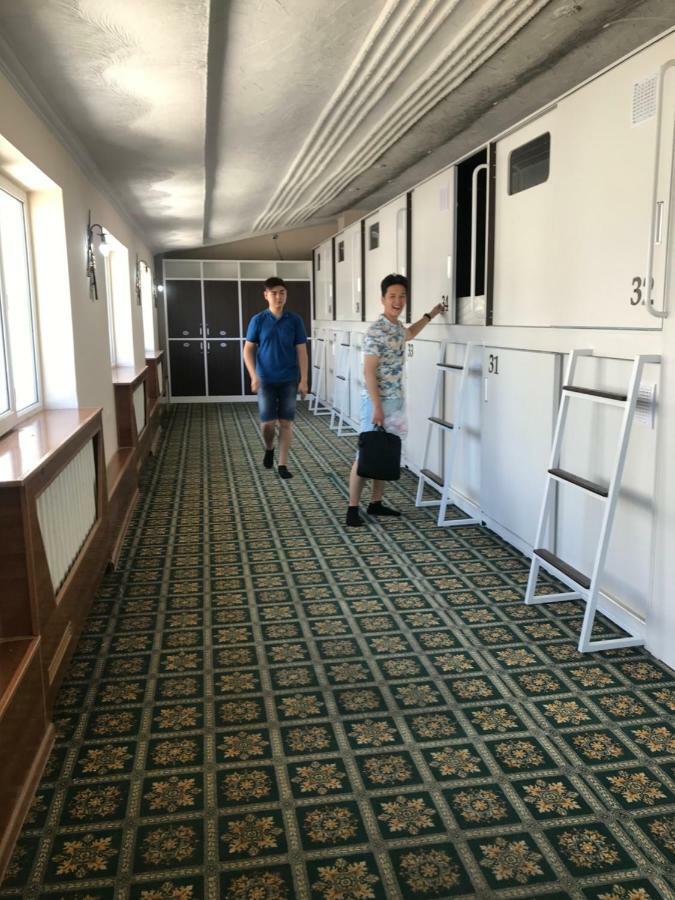 Capsule Hotel Technocave Bishkek Bagian luar foto