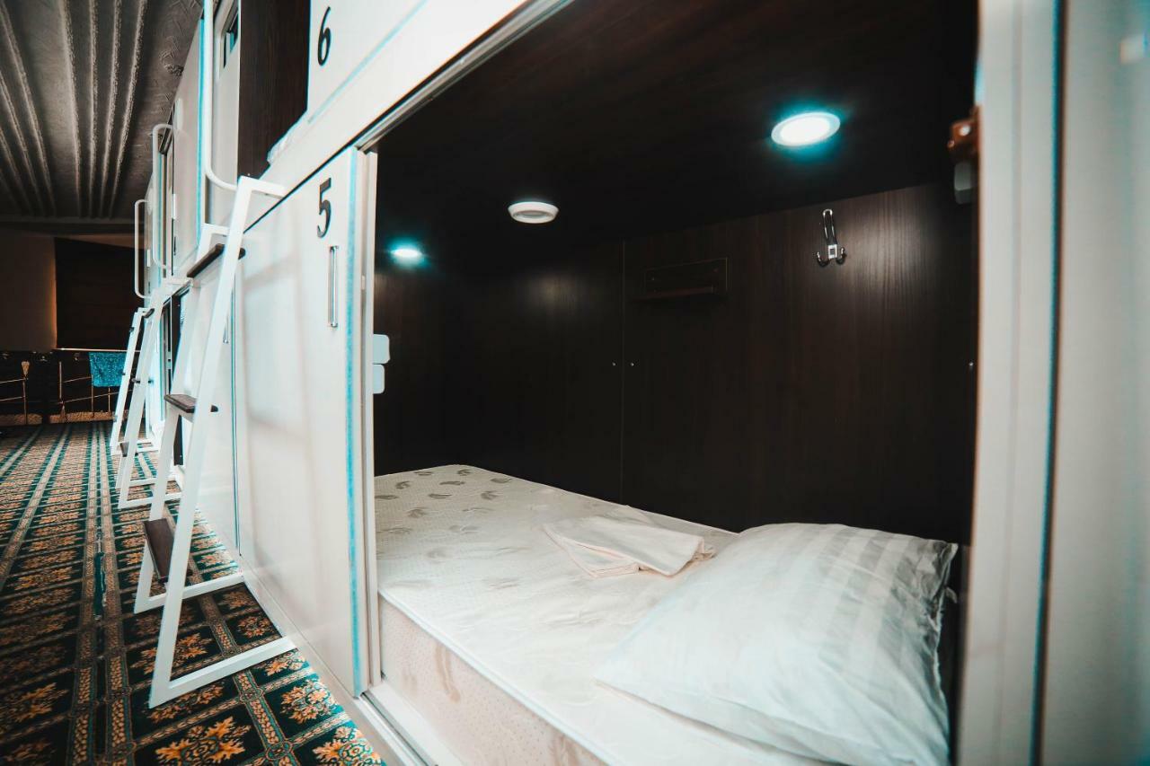 Capsule Hotel Technocave Bishkek Bagian luar foto